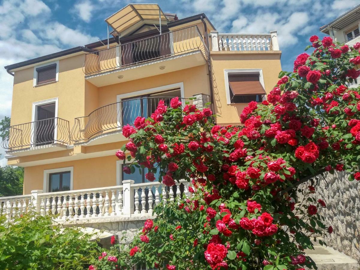 Apartment Anai Rijeka Luaran gambar